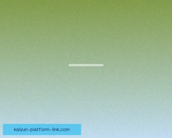 哈兰德久违戴帽手捧比赛用球晒照：这是个不错的周六